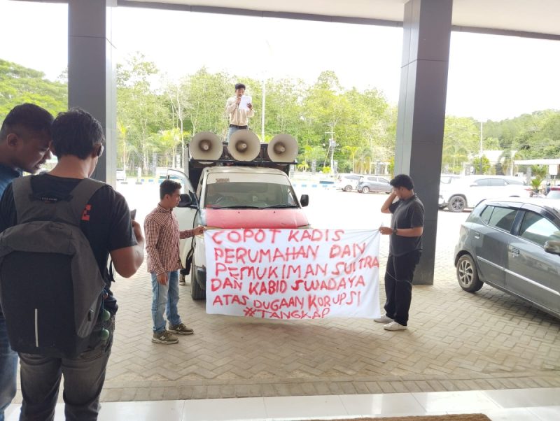 FKPI-Sultra Mendesak Pj Gubernur Sultra Agar Segera  Mencopot Kadis Perumahan, Pemukiman Dan Pertanahan Sultra