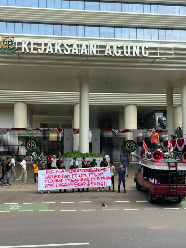 Diduga Terima Gratifikasi Milyaran Hingga Triliunan Rupiah, Syahbandar Kelas III Lapuko Diminta Dicopot Dan Diperiksa
