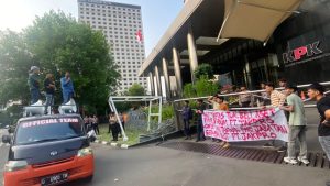 Diduga Jual Aset Negara, Direktur Jakpro Didesak Diperiksa KPK