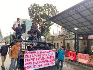 Mahasiswa Hukum Jabodetabek Desak KPK dan Mabes Polri Periksa Kades Lamong Jaya Terkait Dugaan Korupsi