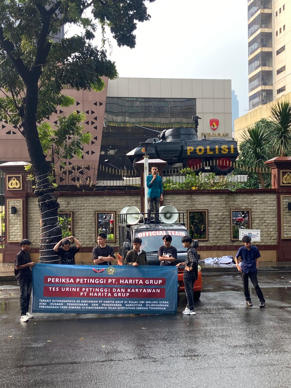 Teriakan Aktivis di Depan Mabes Polri: Bongkar Jaringan Narkoba Harita Group Sampai ke Akar